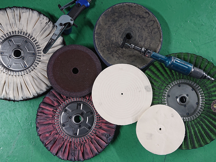 自動車・バイクパーツの研磨